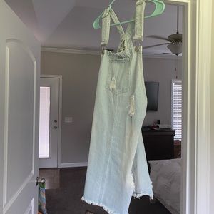 Overall dress